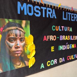 Imagem da notícia EDIÇÃO DE 2025 DA “MOSTRA LITERÁRIA” CELEBRA CULTURA AFRO-BRASILEIRA E INDÍGENA
