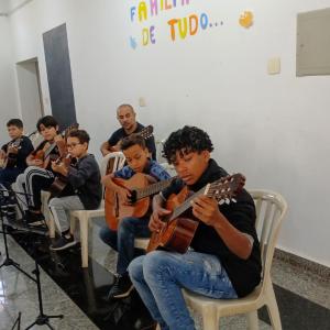 Imagem da notícia GURI FAZ SEMANA DA FAMÍLIA COM MUITO TALENTO MUSICAL!