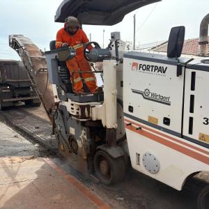 Imagem da notícia PREFEITURA DÁ SEQUÊNCIA A OBRAS DE RECAPE EM DIFERENTES PONTOS DA CIDADE!