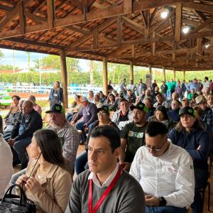 Imagem da notícia ENCONTRO DE PRODUTORES RURAIS PÕE EM PAUTA ESTRATÉGIAS PARA IMPULSIONAR AGRICULTURA LOCAL