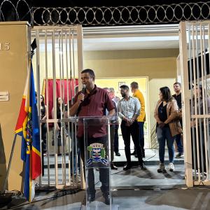 Imagem da notícia PREFEITURA INAUGURA CRAS NO JARDIM MARIA LUIZA IV E ENTREGA QUADRA REVITALIZADA