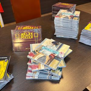 Imagem da notícia PREFEITURA DISTRIBUI LIVROS PARA ALUNOS DA REDE MUNICIPAL