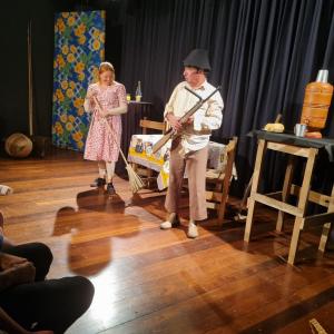 Imagem da notícia MISTURA DE CIRCO E TEATRO PROPORCIONA TARDE DE ALEGRIA NO CEU