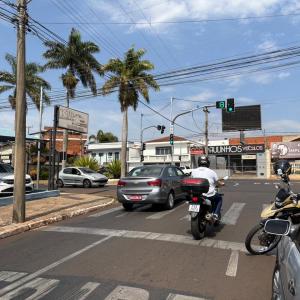 Imagem da notícia PREFEITURA COLOCA SEMÁFORO EM FUNCIONAMENTO NO CRUZAMENTO DA RANGEL PESTANA COM A ZEZINHO MAGALHÃES