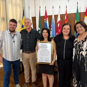 Imagem da notícia ESCOLAS DE JAHU RECEBEM PRÊMIO DE EXCELÊNCIA EDUCACIONAL