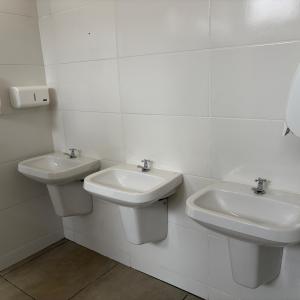 Imagem da notícia BANHEIROS DO LAGO ENTRAM EM FUNCIONAMENTO