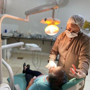 Imagem da notícia MUTIRÃO DE PRÓTESES DENTÁRIAS: SAIBA COMO FUNCIONA