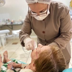 Imagem da notícia MUTIRÃO DE PRÓTESES DENTÁRIAS: SAIBA COMO FUNCIONA
