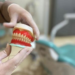 Imagem da notícia MUTIRÃO DE PRÓTESES DENTÁRIAS: SAIBA COMO FUNCIONA