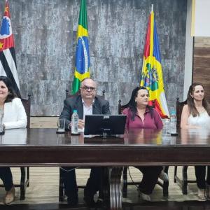 Imagem da notícia PRÊMIO “ALUNO NOTA 10”: ESTUDANTES DA REDE PÚBLICA DE ENSINO EM DESTAQUE