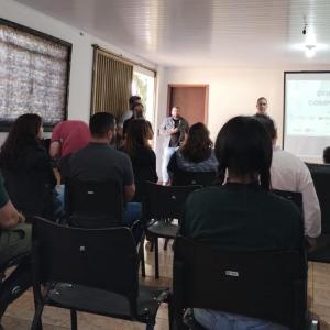 Imagem da notícia  HORTA EM ABRIGO GANHA FORÇA COM OFICINA DE COMPOSTAGEM