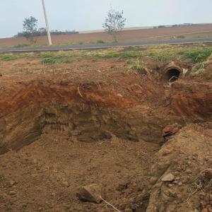 Imagem da notícia PREFEITURA RESOLVE PROBLEMA ANTIGO NO PORTAL DAS ARARAS