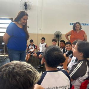 Imagem da notícia EMEF EIDMAR SANCINETTI MOMESSO RECEBE A VISITA ILUSTRE DE VINA FERREIRA