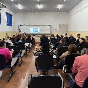 Imagem da notícia PLANO DECENAL SOCIOEDUCATIVO DE JAHU ENTRA NA FASE DE ELABORAÇÃO DAS METAS E DIRETRIZES