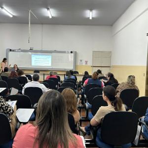 Imagem da notícia PLANO DECENAL SOCIOEDUCATIVO DE JAHU ENTRA NA FASE DE ELABORAÇÃO DAS METAS E DIRETRIZES