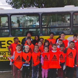 Imagem da notícia PREFEITURA TRAZ CRIANÇAS DE POTUNDUVA AO CINEMA