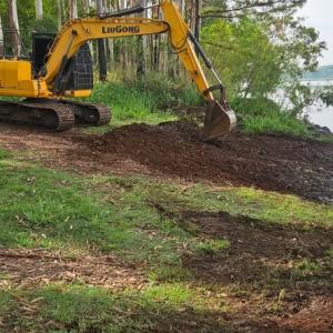 Imagem da notícia "RAMPA DOS PESCADORES" RECEBE MANUTENÇÃO EM POTUNDUVA
