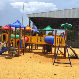 Imagem da notícia PREFEITURA GARANTE DIVERSÃO COM PARQUINHOS EM DIVERSOS BAIRROS DA CIDADE