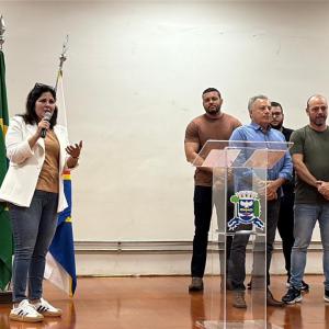 Imagem da notícia REGULARIZAÇÃO FUNDIÁRIA AVANÇA, CONTEMPLANDO MAIS DEZENAS DE FAMÍLIAS DO ORLANDO OMETTO II