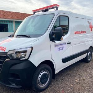 Imagem da notícia PREFEITURA RECEBE NOVA AMBULÂNCIA PARA O TRANSPORTE DE PACIENTES