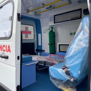 Imagem da notícia PREFEITURA RECEBE NOVA AMBULÂNCIA PARA O TRANSPORTE DE PACIENTES