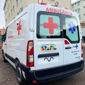 Imagem da notícia PREFEITURA RECEBE NOVA AMBULÂNCIA PARA O TRANSPORTE DE PACIENTES