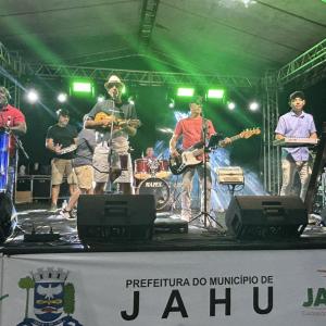 Imagem da notícia CAPOEIRA E ABRAÇO NEGRO MOVIMENTAM A PRAÇA DO MUSEU
