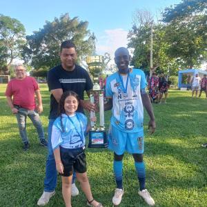 Imagem da notícia FUTEBOL DE POTUNDUVA: BECO-VDC CONQUISTA O TÍTULO