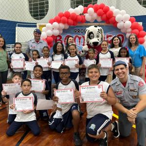 Imagem da notícia  ‘PROGRAMA BOMBEIRO NA ESCOLA’ FORMA ALUNOS DE MAIS OITO ESCOLAS