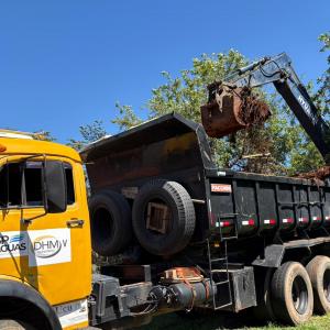Imagem da notícia PREFEITURA INICIA MAIS UMA ETAPA DAS OBRAS DE LIMPEZA DO RIO JAÚ