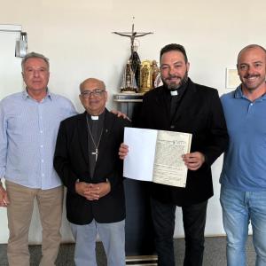 Imagem da notícia PREFEITURA E DIOCESE RESOLVEM IMPASSE HISTÓRICO