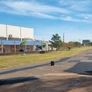 Imagem da notícia  POTUNDUVA RECEBE OPERAÇÃO TAPA-BURACO NOS PONTOS MAIS CRÍTICOS