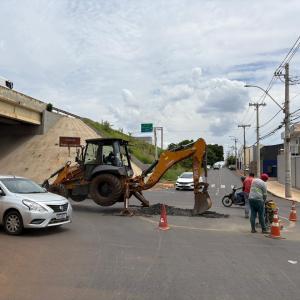 Imagem da notícia PREFEITURA INICIA OBRAS DE ROTATÓRIA NO VIADUTO 'PEDRO CROZERA'