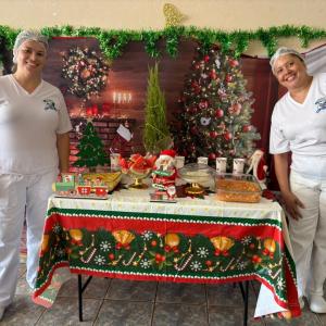Imagem da notícia PREFEITURA ENTREGA PANETONES DE CHOCOLATE A TODOS OS ALUNOS DA REDE MUNICIPAL