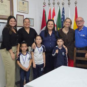 Imagem da notícia ALUNOS DA REDE MUNICIPAL SÃO PREMIADOS NO CONCURSO DE DESENHO “SUPER NOEL EM AÇÃO POR JAHU!”, DO ROTARY