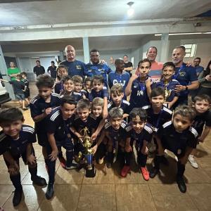 Imagem da notícia DEFINIDOS OS CAMPEÕES DO FUTEBOL SUB-9 E SUB-11