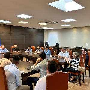 Imagem da notícia PREFEITURA FAZ REUNIÃO SOBRE APLICAÇÃO DE PRODUTOS AGRÍCOLAS