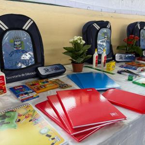 Imagem da notícia VOLTA ÀS AULAS COM MATERIAL ESCOLAR NOVINHO