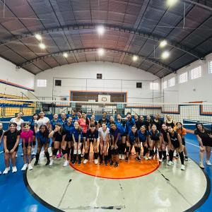 Imagem da notícia PROJETO 'PRÓ-VOLEIBOL' ESTÁ COM INSCRIÇÕES ABERTAS NA CATEGORIA FEMININA