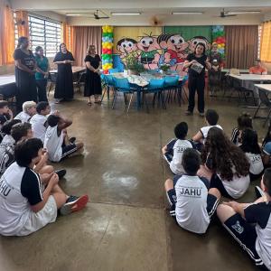 Imagem da notícia BIBLIOTECAS DAS ESCOLAS MUNICIPAIS RECEBEM MAIS LIVROS
