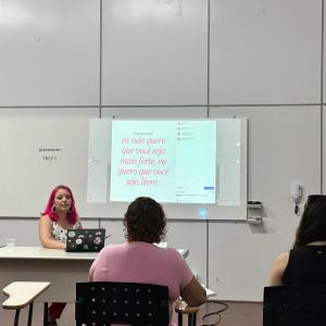 Imagem da notícia SUCESSO: WORKSHOP DE IA NA GESTÃO DE REDES SOCIAIS! 