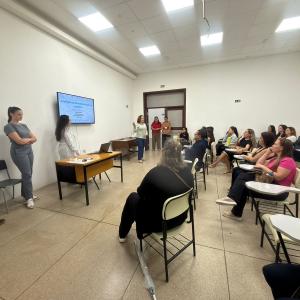 Imagem da notícia PREFEITURA E UNOESTE FIRMAM PARCERIA PARA REALIZAÇÃO DE TESTE DE ACUIDADE VISUAL