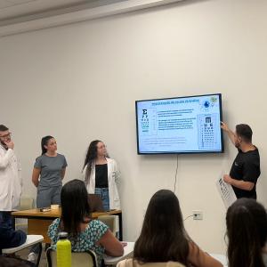 Imagem da notícia PREFEITURA E UNOESTE FIRMAM PARCERIA PARA REALIZAÇÃO DE TESTE DE ACUIDADE VISUAL