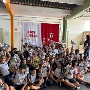 Imagem da notícia PREFEITURA DISTRIBUI OVOS DE PÁSCOA NAS ESCOLAS E CRECHES MUNICIPAIS