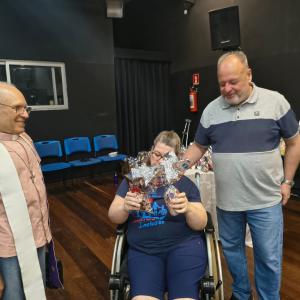 Imagem da notícia COELHINHO SEGUE PASSEANDO POR NOSSA CIDADE!