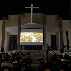 Imagem da notícia NOITE DE CINEMA NA PRAÇA EM POTUNDUVA!