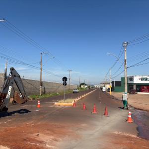 Imagem da notícia PREFEITURA REALIZA SERVIÇOS DE RECAPE NA AVENIDA DR. LUCIANO PACHECO
