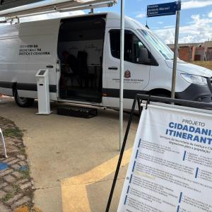 Imagem da notícia VAN DO PROGRAMA 'CIDADANIA ITINERANTE' JÁ ESTÁ ATENDENDO EM JAHU!