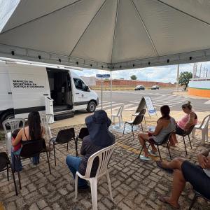 Imagem da notícia VAN DO PROGRAMA 'CIDADANIA ITINERANTE' JÁ ESTÁ ATENDENDO EM JAHU!