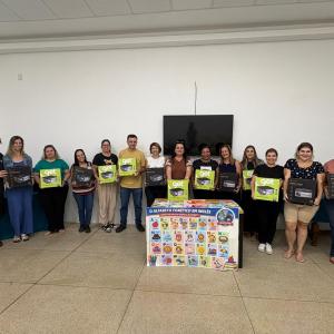 Imagem da notícia PREFEITURA COMPRA NOVOS MATERIAIS E EQUIPAMENTOS PARA ENSINO DE INGLÊS NAS ESCOLAS